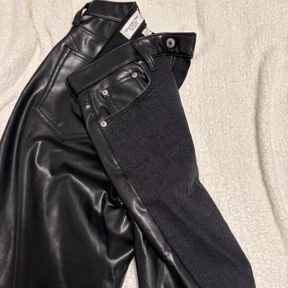 Abercrombie & Fitch - The Ankle Straight Ultra High Rise - Picture 5 of 5